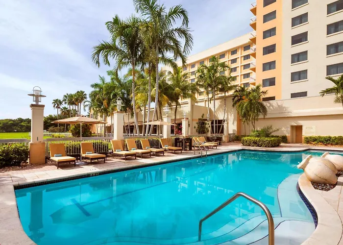 Luxury hotel only: Renaissance Fort Lauderdale West Hotel