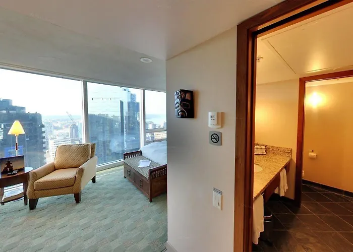 Apartment: Club Intrawest - Vancouver