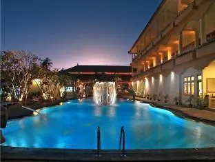 Central hotel: Febri'S Hotel & Spa