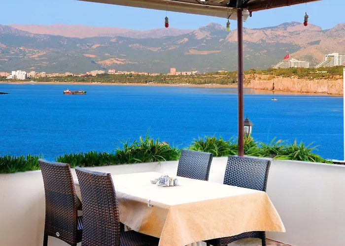 Ozmen Hotel Old Town Kaleiçi