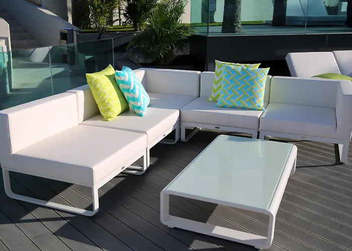 Romantic hotels Santa Monica Suites