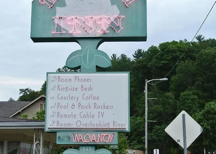 Motels Rosewood Inn