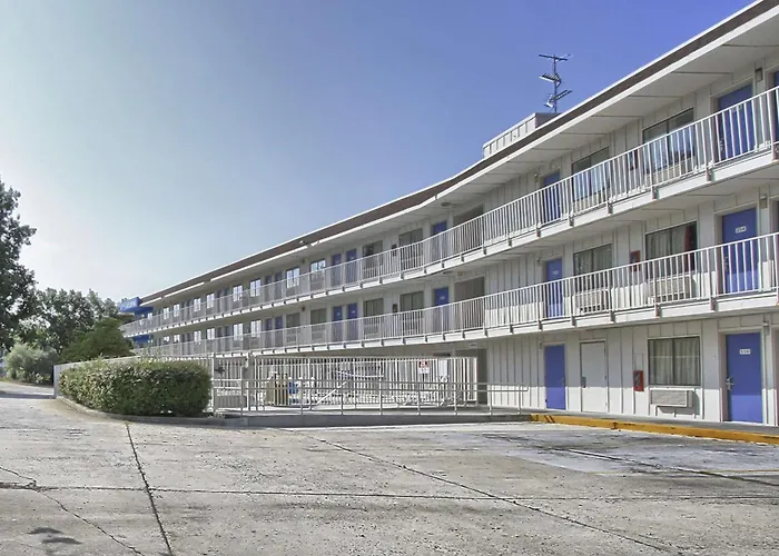 Motel 6-New Cumberland, Pa - Harrisburg - Hershey South