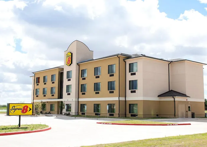 Super 8 By Wyndham Stanton