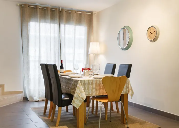 Apartamentos Cornellalux