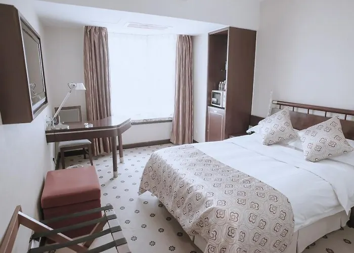 Charms Hotel