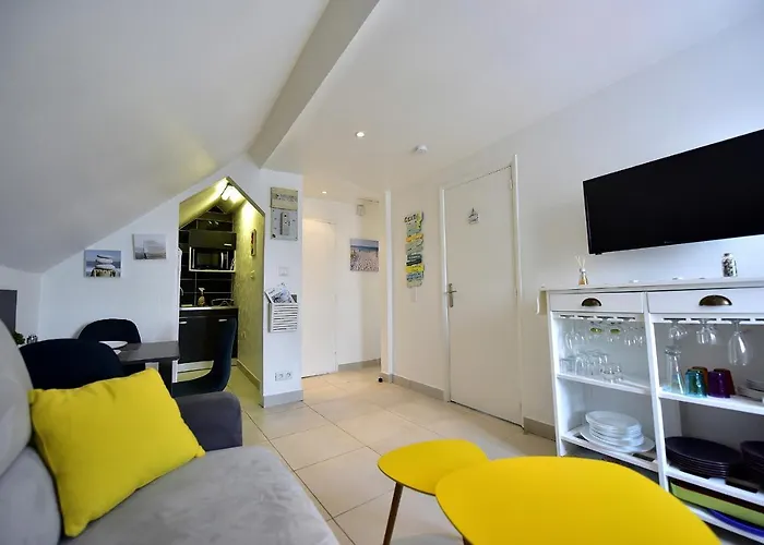 Hotel pres du College: Appartement Plaisir iodé - 50m Front de Mer