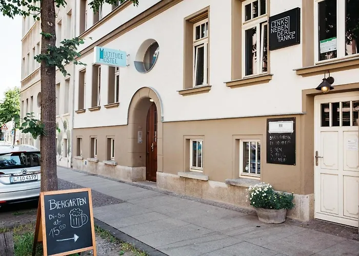 Hostel Multitude