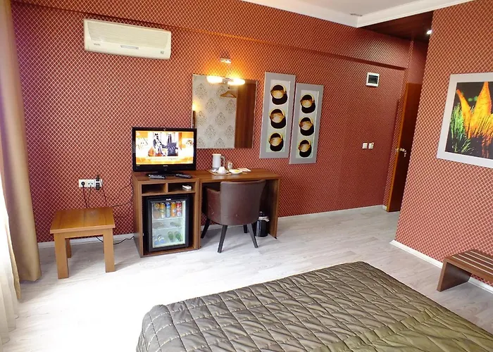 Lifos Hotel