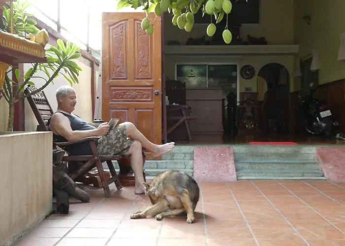 139 Guest House