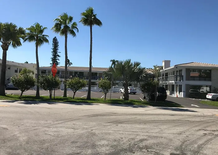 Ocean Villas Of Deerfield