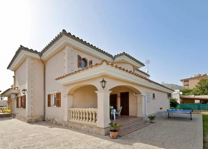Llac Blau - Mediterranean Styled With Pool Cabaña