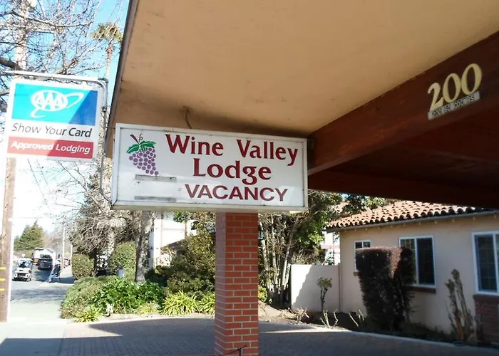 Motels Wine Valley Lodge