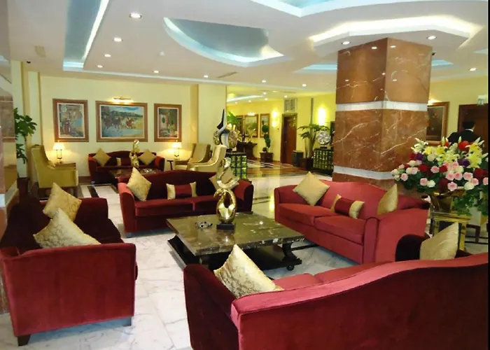 Luxury hotel only: Oasis Hotel