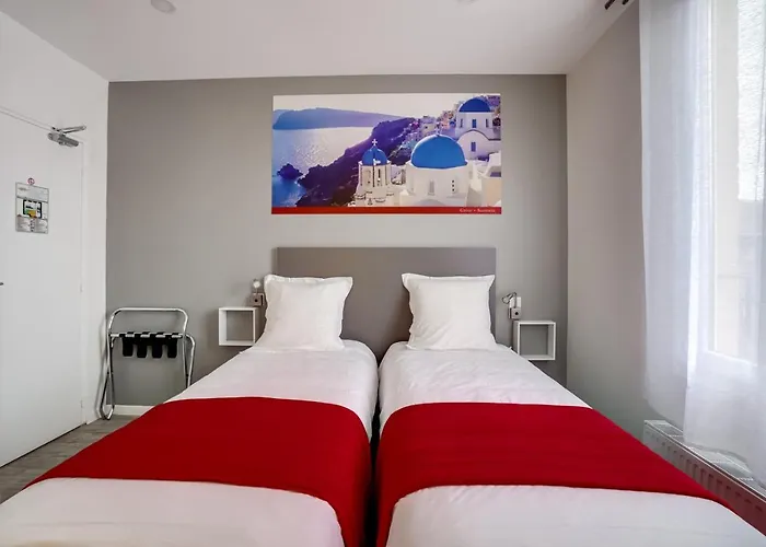 Paris Hotel
