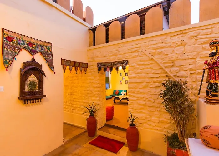 Hotel near College: Zostel Jaisalmer
