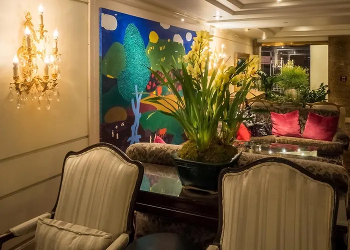 Olyver Hotel