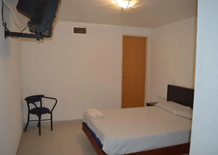 Hotel Tiburon