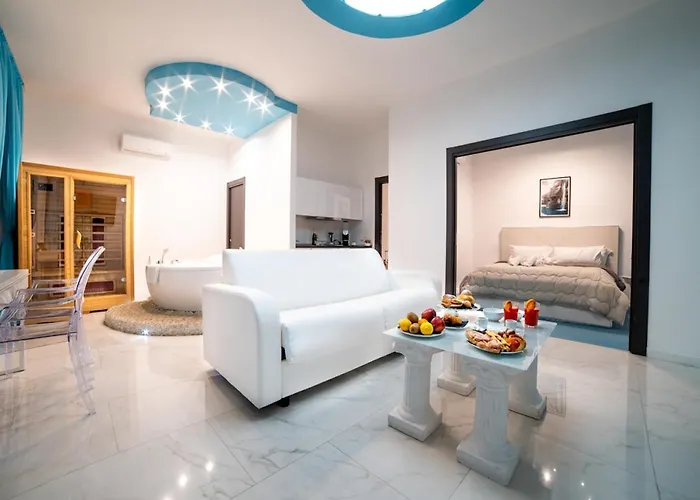 Albergo a parte: Tiffany & Babylon Luxury Stay