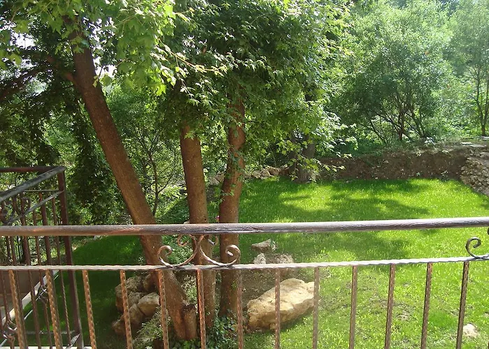 Villa Mari Guest Rooms