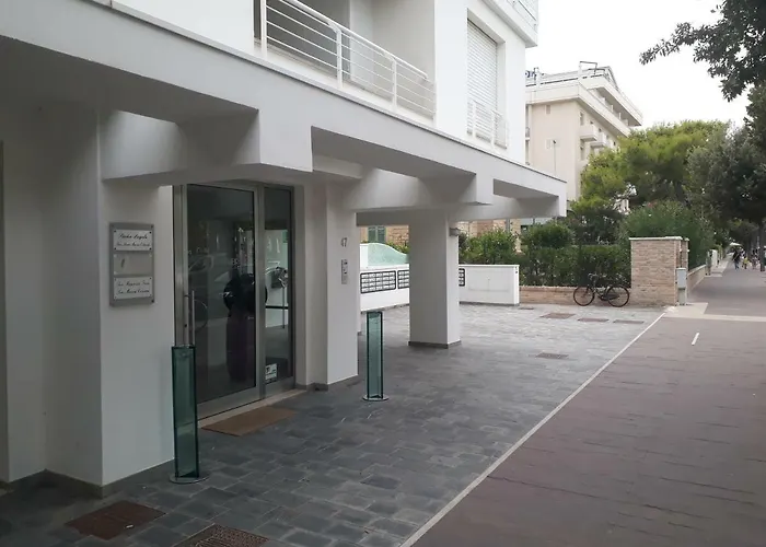 Casa vacanza: FRONTE MARE-CENTRALE-Riviera Palace-Giulianova-Apartment-affitti solo da Sabato a Sabato