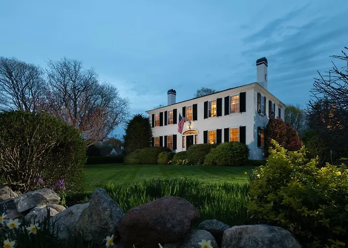 Family Hotel: Candleberry Inn On Cape Cod