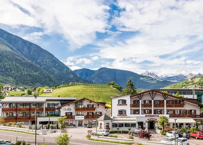 Hotel Clara