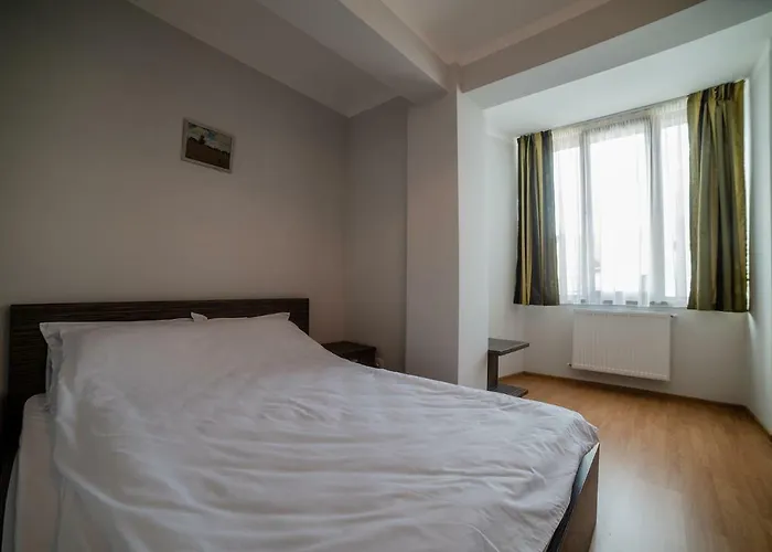 Elis Residence