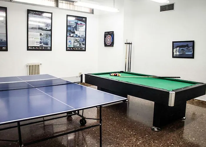 Hotel cerca del colegio: Residencia Gómez Pardo