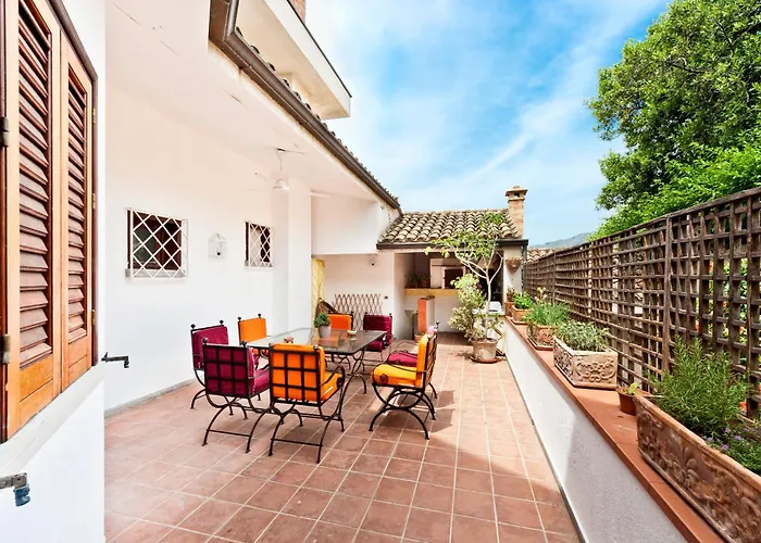 Bouganville Home