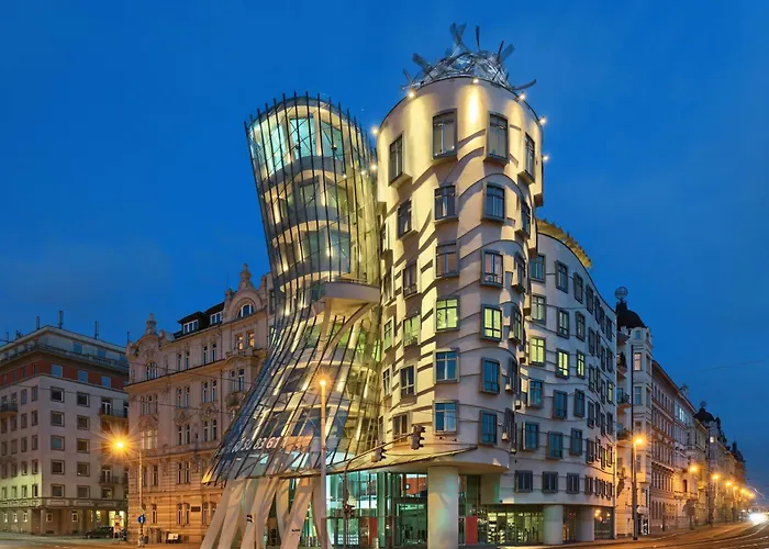 Golf hotel: Dancing House - Tancici Dum Hotel