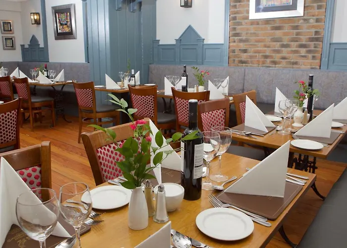 Leens Hotel