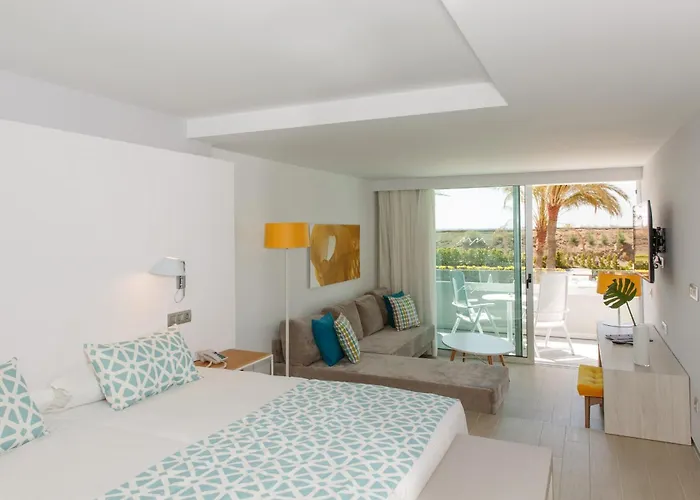 Romantic hotels Santa Monica Suites