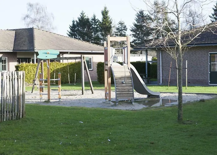 Ganzebeek 14 Pers. Bungalow