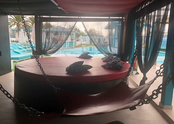 Venus Star Resort - Fkk Nudist Swingers - Only Couples