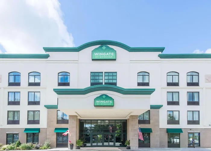 3 star hotels Wingate By Wyndham Niagara Falls