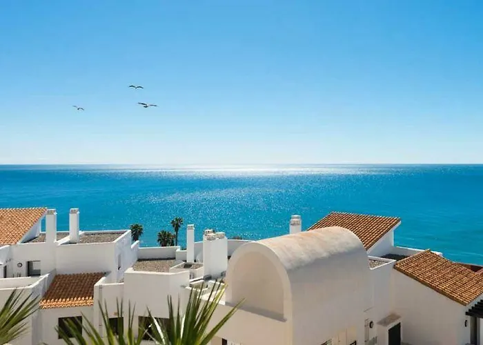 Hotel cerca del colegio: Olée Nerja Holiday Rentals by Fuerte Group