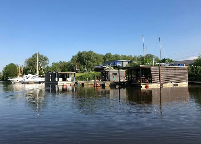 Haustierfreundliches Hotel: Hausboot Resort Nordseeküste