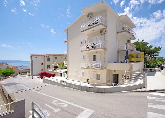 Makarska Sea View Rooms
