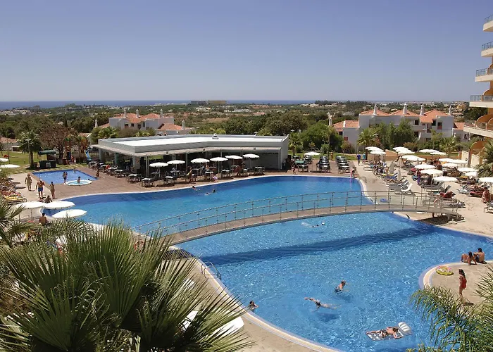 Hotel de 4 estrelas: Hotel Apartamento Balaia Atlantico