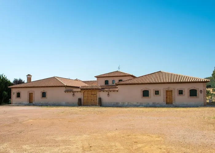 Chalet: Finca El Piruetano