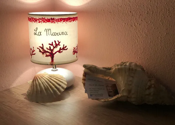 Hotel con vista: La marina