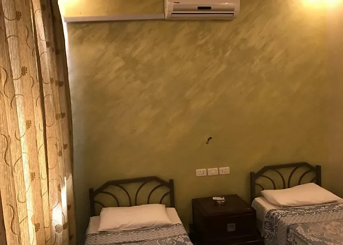 Shurooq Shams Hotel & Tours By Sunrise Hotel