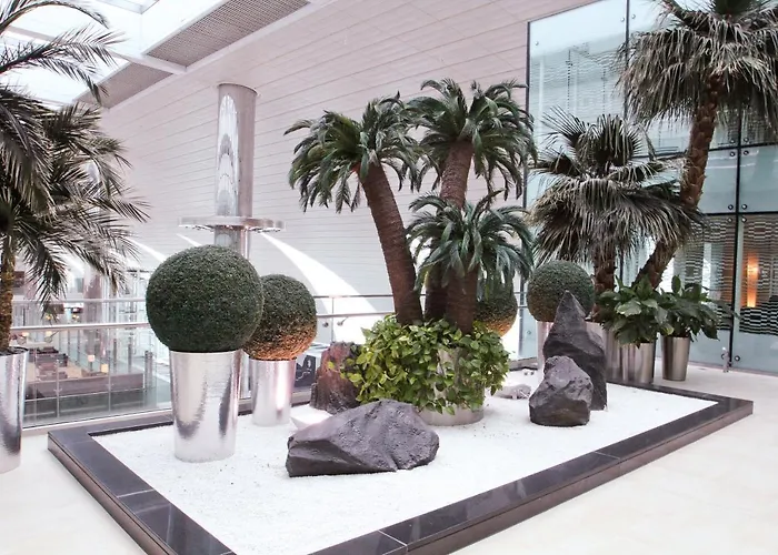 Resort: Dubai International Terminal Hotel