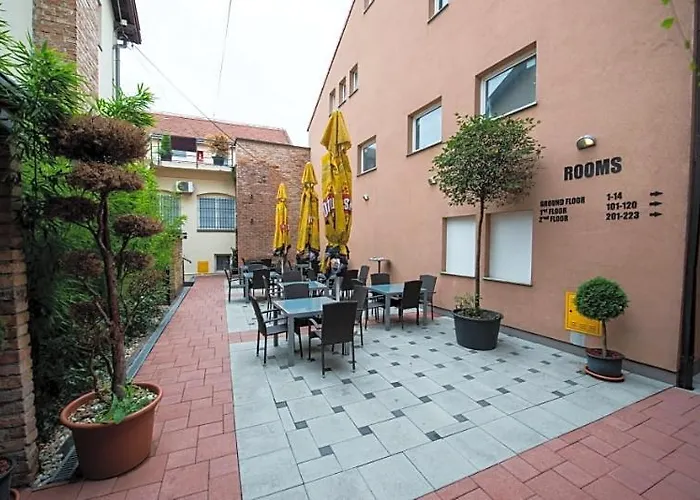 Integralni Hotel & Hostel Zagreb