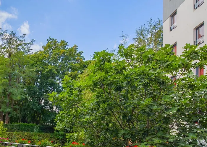 Cis Paris Kellermann