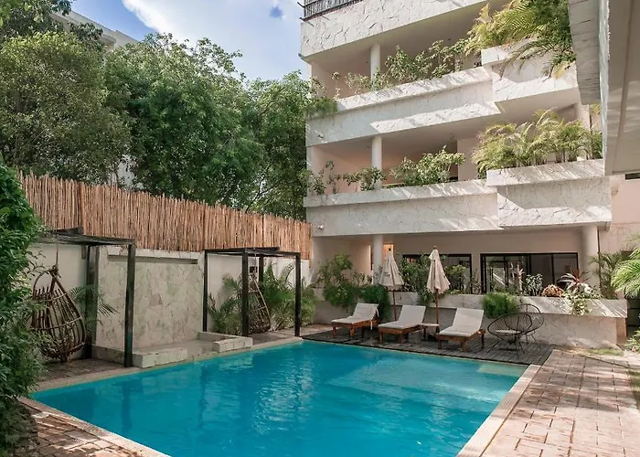 Che Suites (Adults Only)