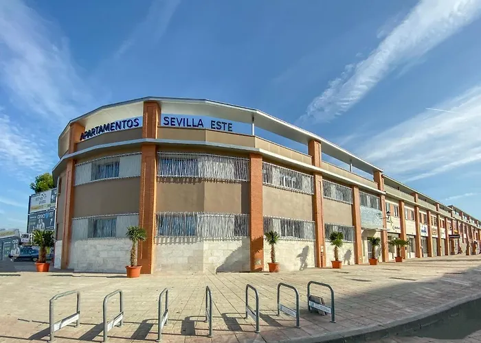 Apartamentos Sevilla Este by QHotels