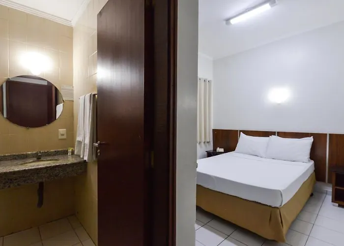 Araucaria Hotel Business - Maringá