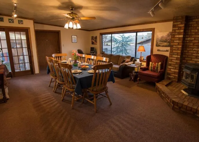 Canyon Colors Bed And Breakfast